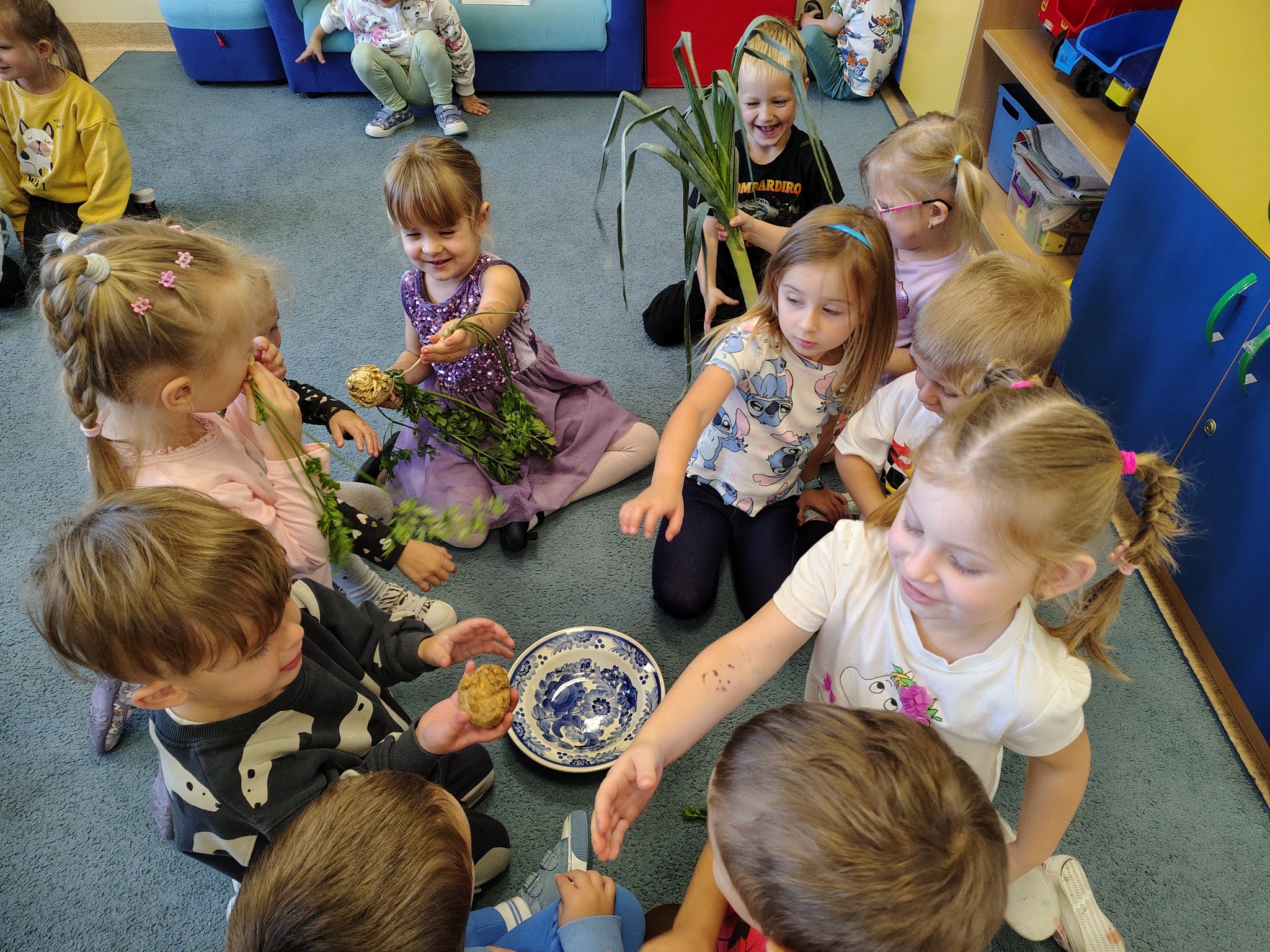 „Jak pachną pory roku?”-projekt edukacyjny